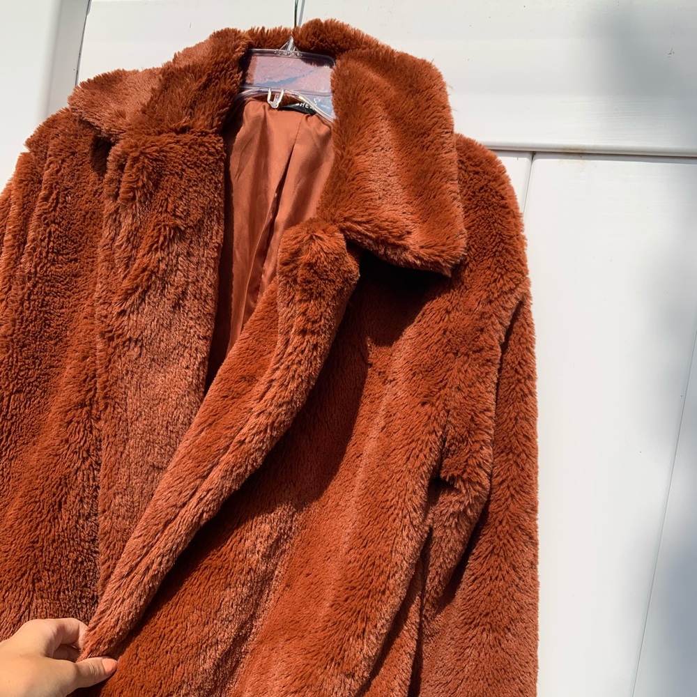 Long Fur Coat - Picture 4 of 15